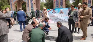 مراسم عطر افشانی قبور مطهر شهدا در شهرستان جاجرم