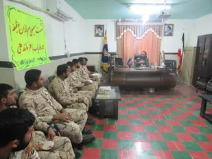 دیدار سربازان وظیفه با فرمانده ناحیه فاریاب