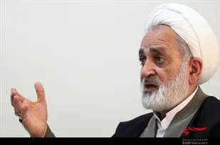 نقش روحانیت به عنوان محور حاکمیت دینی در شکستن حصار استکبار نقش اصلی و اولی است