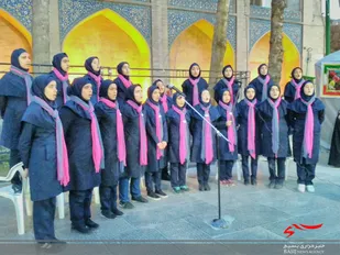 برپایی ایستگاه فرهنگی انقلاب در گذر فرهنگی چهار باغ به همت حوزه  ۹ حضرت مریم (س)