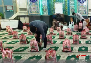 آماده&zwnj;سازی ۳۰۰ بسته معیشتی به همت پایگاه شهید مدنی همدان