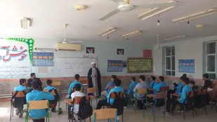 تبیین نقش دانش&zwnj;آموزان بسیجی در حماسه دفاع مقدس