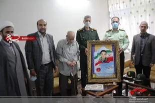 بازدید از خانواده معزز شهدای طلبه و روحانی گلپایگان+تصاویر