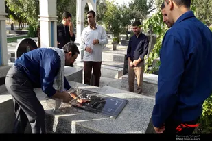 دیدار بسیجیان امور انتقال برق رزن با خانواده شهید &laquo;هوشمندی&raquo;