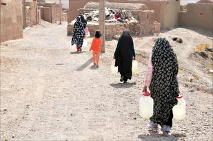 رزمندگان تشنه آب است