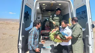 نجات کودک ۳ساله ماهنشانی توسط اورژانس هوایی زنجان+تصاویر