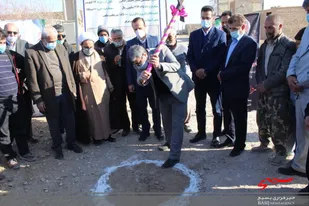بهره برداری و کلنگ زنی ۱۰ طرح عمرانی در بخش بسطام شاهرود
