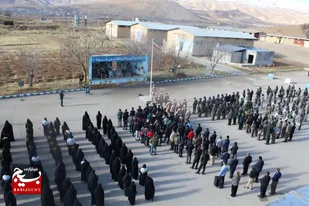 صبحگاه مشترک نیروهای نظامی و فراجادر فارسان