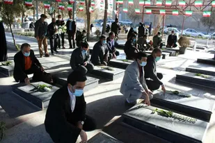 میهمانی لاله ها در دهه فجر انقلاب اسلامی فلاورجان