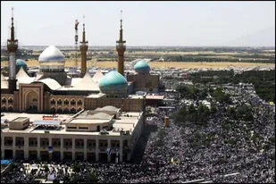 ۴۰۰۰زائر از استان سمنان به مراسم سالگرد ارتحال امام خمینی(ره) اعزام می شوند