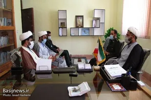 مسئول سازمان تبلیغات اسلامی کنارک با مسئول نمایندگی ولی فقیه در سپاه شهرستان دیدار کرد