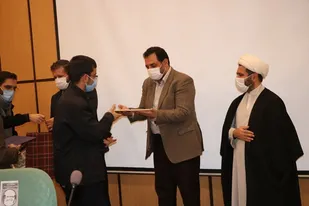 حرکت نظام و انقلاب اسلامی معنای قرآنی دارد