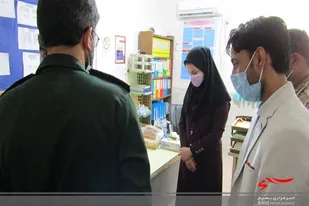دیدار فرمانده سپاه کنارک باکادر درمانی درمانگاه دهستان کهیر