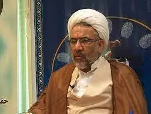 انقلاب اسلامی به برکت خون شهدا به پیروزی و استقلال رسیده است