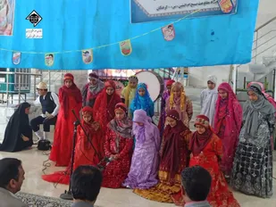 جشن انقلاب در منطقه عشایری ایثار شهرستان مروست