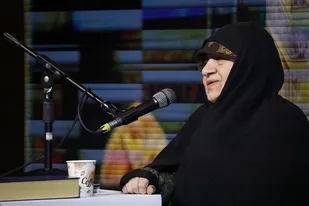 امام بر تحصیل بانوان تاکید جدی داشتند