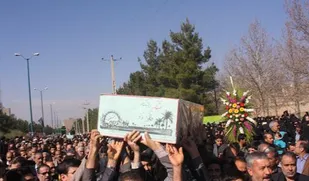 تشییع چهار شهید گمنام در ملایر
