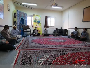 برگزاری جلسه آموزش روخوانی و روان خوانی قران کریم در ناحیه بسیج دانشجویی