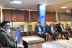 خط مقدم جنگ اقتصادی، تولید و خدمت در عرصه غذایی است