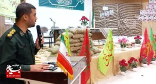 زبان شعر؛ برنده&zwnj;تر از شمشیر، سوزنده&zwnj;تر از آتش و کاری&zwnj;تر از سلاح/شاعران مکتبی، همواره از حق دفاع و با باطل در ستیزند+ عکس و فیلم