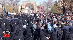 قزوینی&zwnj;های انقلابی در سوگ رهبر شهیدشان به خیابان آمدند