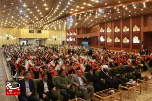 حضور پرشور دهه هشتادی و نودی&zwnj;ها در جشن انقلاب