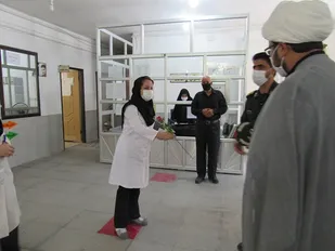 تجلیل از مدافعان سلامت در ابرکوه
