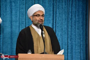 علما باید پیشگام وحدت و اجرای رهنمودهای رهبری در کردستان باشند