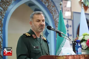 مجموعه سپاه خودش را وقف مردم کرده است