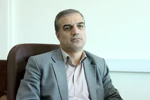 دشمن به دنبال گرفتن سرمایه مردم از نظام است