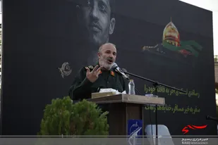 با قدرت در مقابل دشمنان ایستادگی خواهیم کرد/ ولایت مداری ویژگی مهم شهدای مدافع حرم