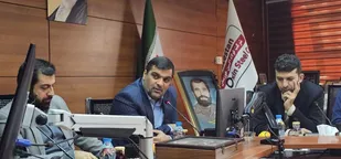 کارگران شرکت فولاد اکسین خوزستان سربازان اقتصادی در میدان تولید هستند