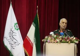 امروز بزرگترین جهاد هدایت افکار جوانان در مسیر صحیح است