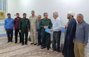 دیدار و تجلیل از خانواده شهدای دفاع مقدس در هندیجان