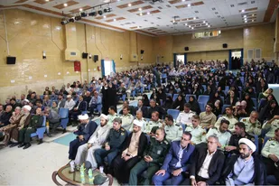 تجلیل از رزمندگان ۸ سال&zwnj; دفاع مقدس در اسدآباد