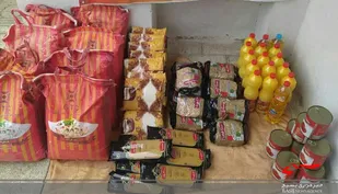 توزیع ۶۰ بسته سبد کالای ضروری در روستای گنج&zwnj;تپه