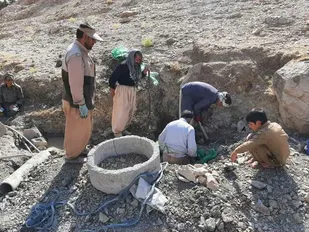 بازسازی چشمه غدیر توسط گروه های جهادی ملکشاهی