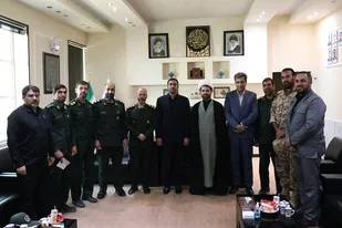 فرمانده سپاه ناحیه مهریــز با فرماندار شهرستان دیدار کرد