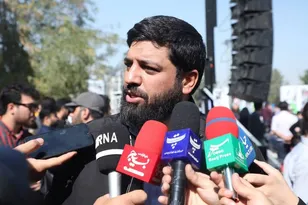 شهدا قهرمانان و پهلوانان این مرز و بوم هستند/اردو‌های راهیان بهشت گامی برای آشنایی نسل جوان و نوجوان با شهدا است