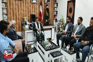 نشست هیئت اندیشه&zwnj;ورز بسیج هامون با محوریت سلامت و حضور گروه&zwnj;های جهادی پزشکی  در هفته بسیج