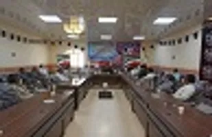 مشکل جامعه بی اعتنایی به منکرات است