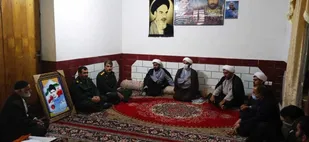 دیدار و تجلیل مسئولان سپاه فتح کهگیلویه و بویراحمد از خانواده های روحانی شهید شهرستان کهگیلویه