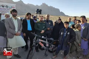همایش بزرگ پیاده&zwnj;روی خانوادگی در خاش برگزار شد