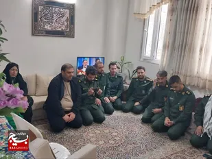 دیدار نوروزی بسیجیان ناحیه مقاومت بسیج امام حسین علیه السلام با خانواده شهیدان+تصاویر