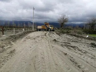 احداث جاده بین مزارع روستای سرمحله بندرگز