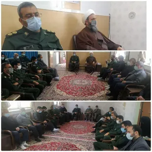 دیدار فرمانده و کارکنان سپاه فردوس با امام جمعه شهرستان و غبار روبی گلزار شهدا