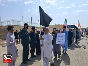 سفر ما به مشهد سفر دلتنگی است