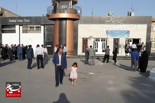 مشارکت نیکوکار ایرانی مقیم &laquo;دبی&raquo; در آزادی ۱۰ زندانی از ندامتگاه&zwnj;های خراسان رضوی