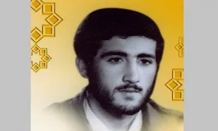 شرق و غرب به خاطر دنیا با ما در ستیزند