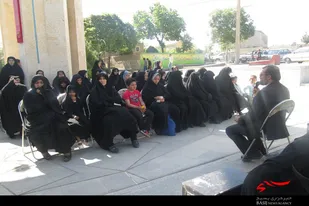 برگزاری نشست روشنگری در گلزار شهدای همدان به&zwnj;مناسبت سوم خرداد
